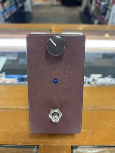 Lovepedal COT50 Red Brick