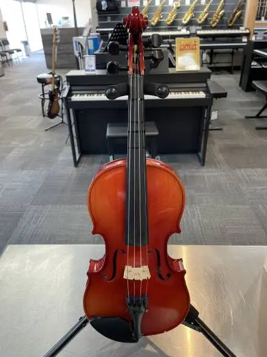 Schoenbach 1/2 violin 2