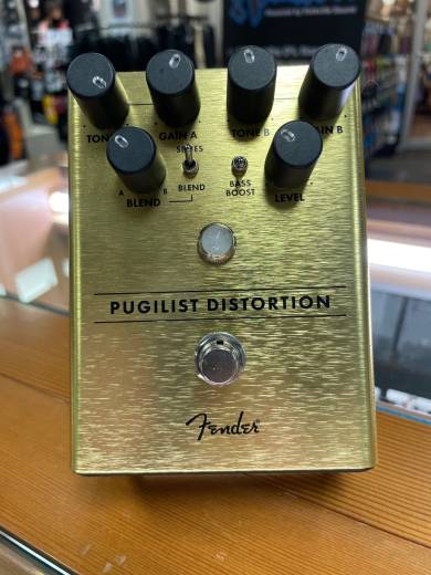 Fender Pugilist Distortion Pedal | Long & McQuade