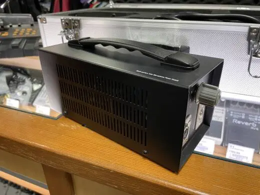 ART Pro Audio - T4 ART 2