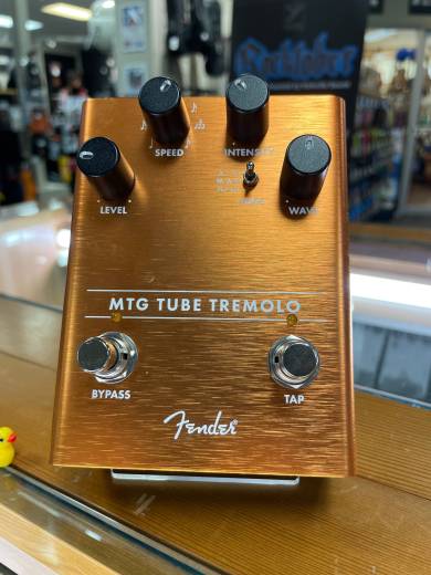 ギター Fender MTG Tube Tremolo Fender MTG Tube Tremolo Pedal – MusicPlayers.com
