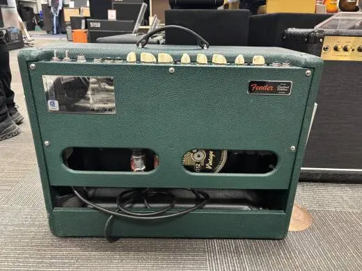 Fender FSR  Hotrod DLX 2