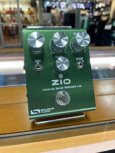 Source Audio ZIO Analog Bass Preamp + DI | Long & McQuade