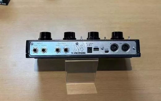 TC Electronic - DITTO X4 2