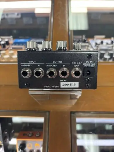 BOSS - RV-200 2