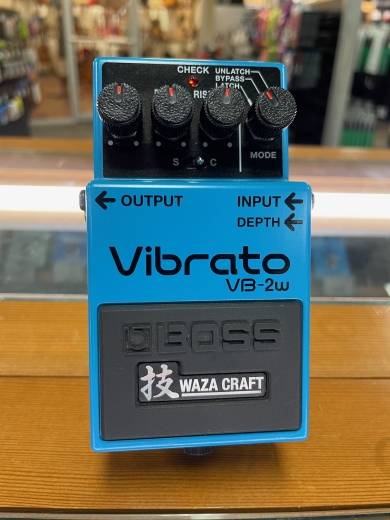 Store Special Product - BOSS - VB-2W Vibrato