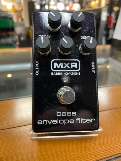 MXR - M82