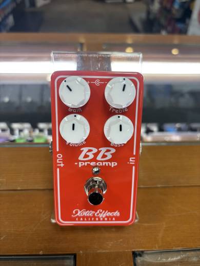 Xotic BB Preamp V1.5 Pedal | Long & McQuade