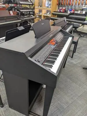 Yamaha CVP701 2