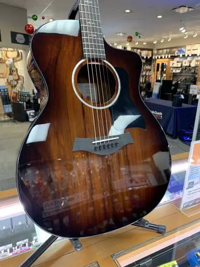 Taylor Guitars - 224CE-K DLX 2
