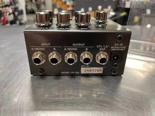BOSS - RV-200 2