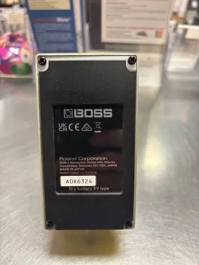 BOSS - SD-1W 2