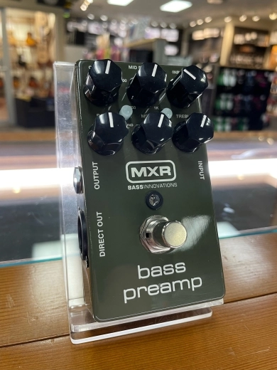 Store Special Product - MXR - M81