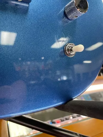 Squier - 037-7020-502 2
