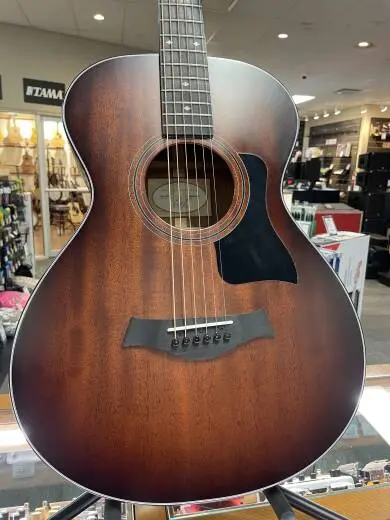 Taylor Guitars - 322E 12-FRET