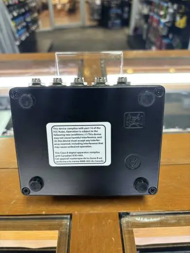 Electro-Harmonix - OCEANS 12 2