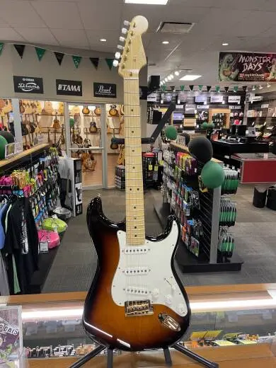 Fender - 17-0182-703 2