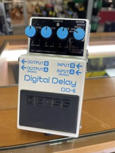 Boss - DD-6 Delay