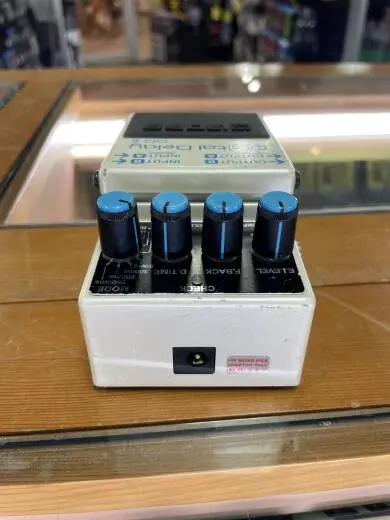 Boss - DD-6 Delay 2