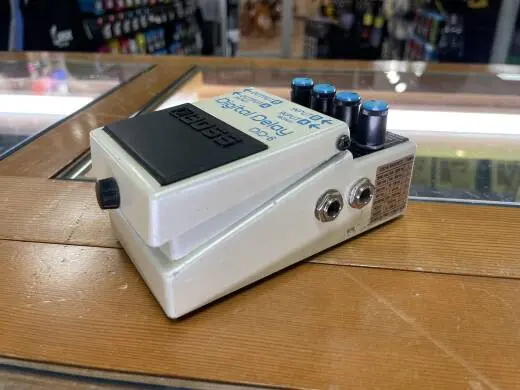 Boss - DD-6 Delay 2
