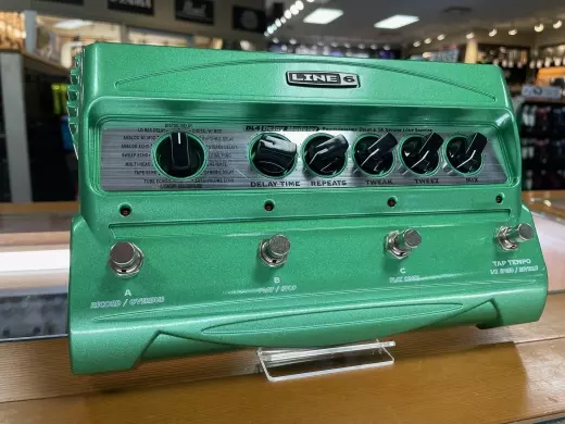 Line 6 - DL4