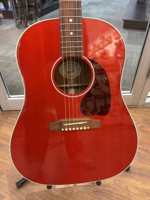 更に値下げ❗️Gibson J-45 standard Cherry Gibson J-45 Standard - Cherry | Long & McQuade