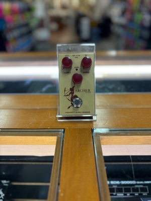 Gear Hunter | J. Rockett Audio Designs - ARCHER IKON