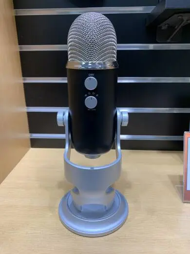 Blue Yeti Microphone 2