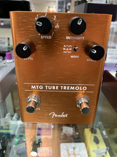 Fender MTG Tube Tremolo | Long & McQuade