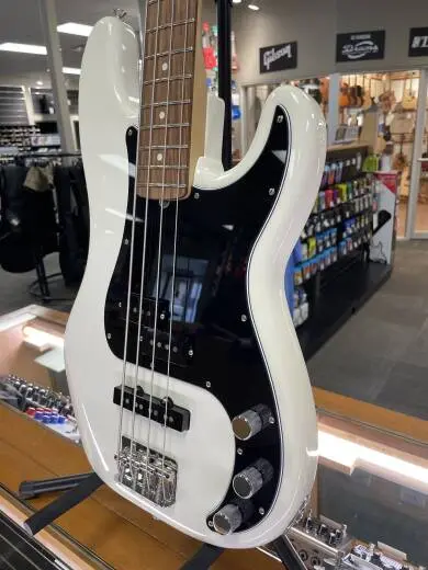 Fender - 019-8600-380 2