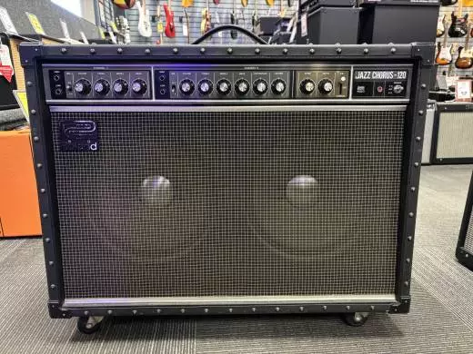 80's MIJ Roland JC120