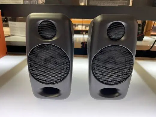 IK Multimedia - ILOUD MICRO 2