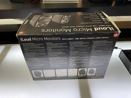 IK Multimedia - ILOUD MICRO 2