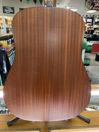 Taylor Guitars - 110T 2
