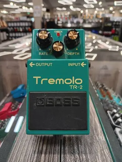 BOSS - TR-2 Tremolo