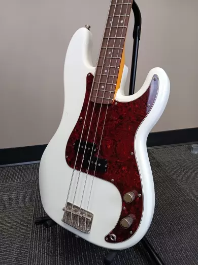 Squier - Classic Vibe '60s Precision Bass - Olympic White 2