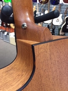 FURCH BC61-CM4 FRETLESS 7