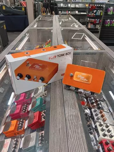Warm Audio - Foxy Tone Box Fuzz 2