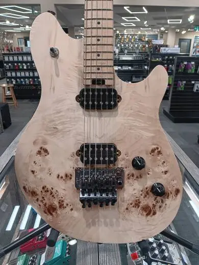 EVH - Wolfgang WG Standard Exotic Poplar Burl, Baked Maple Fingerboard - Natural 2