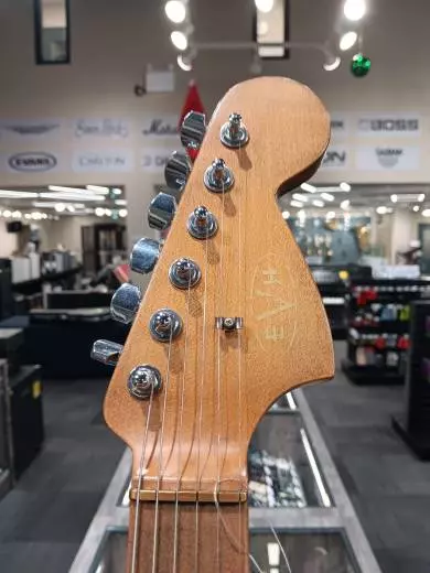 EVH - Striped Series '78 Eruption, Maple Fingerboard - White with Black Stripes Relic 2