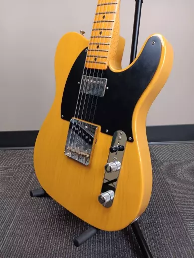 Fender - 60th Anniversary '52 Vintage Hot Rod Telecaster - Butterscotch Blonde 2