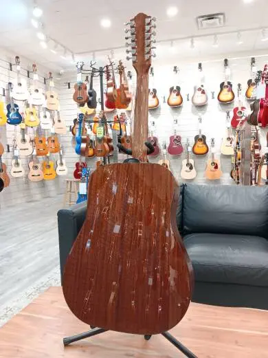 Guild - D-1212 Acoustic 12 String 2