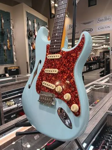 Fender - American Professional II Stratocaster Thinline, Rosewood Fingerboard with Case - Transparent Daphne Blue 2
