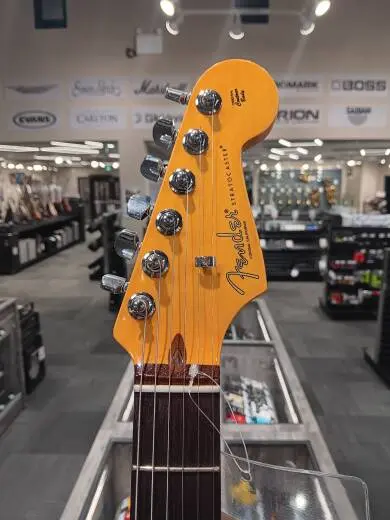 Fender - American Professional II Stratocaster Thinline, Rosewood Fingerboard with Case - Transparent Daphne Blue 2