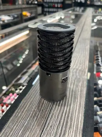 Aston ORIGIN Condenser Mic w/ Shockmount 2
