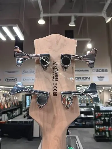 Gretsch Guitars - G2220 Electromatic Junior Jet Bass II Short-Scale, Black Walnut Fingerboard - Tobacco Sunburst 2