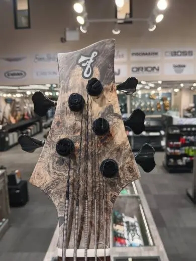 F-Bass BN5 Buckeye Top Natural 2