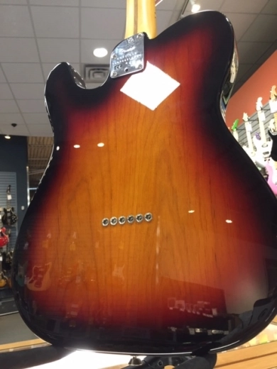 Fender - 011-3942-700 7