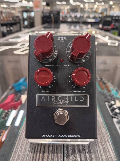 ギター JRockett Audio Designs Airchild 660 J. Rockett Audio Designs Airchild 660 Compressor Pedal Review