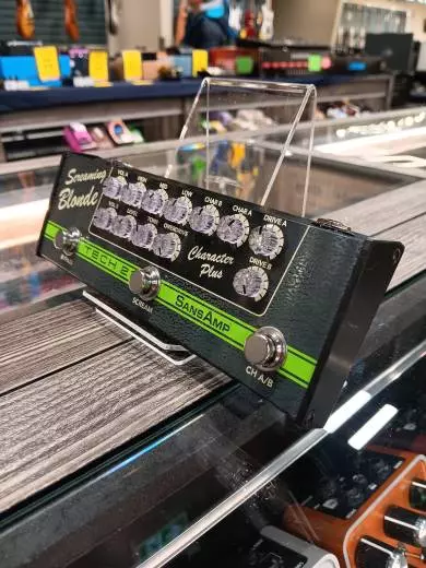 Tech 21 - Character Plus - Screaming Blonde 2